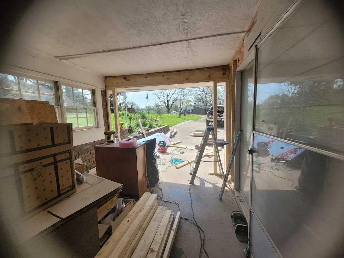 Air movers and dehumidifier for Drying & Dehumidification in Easttown